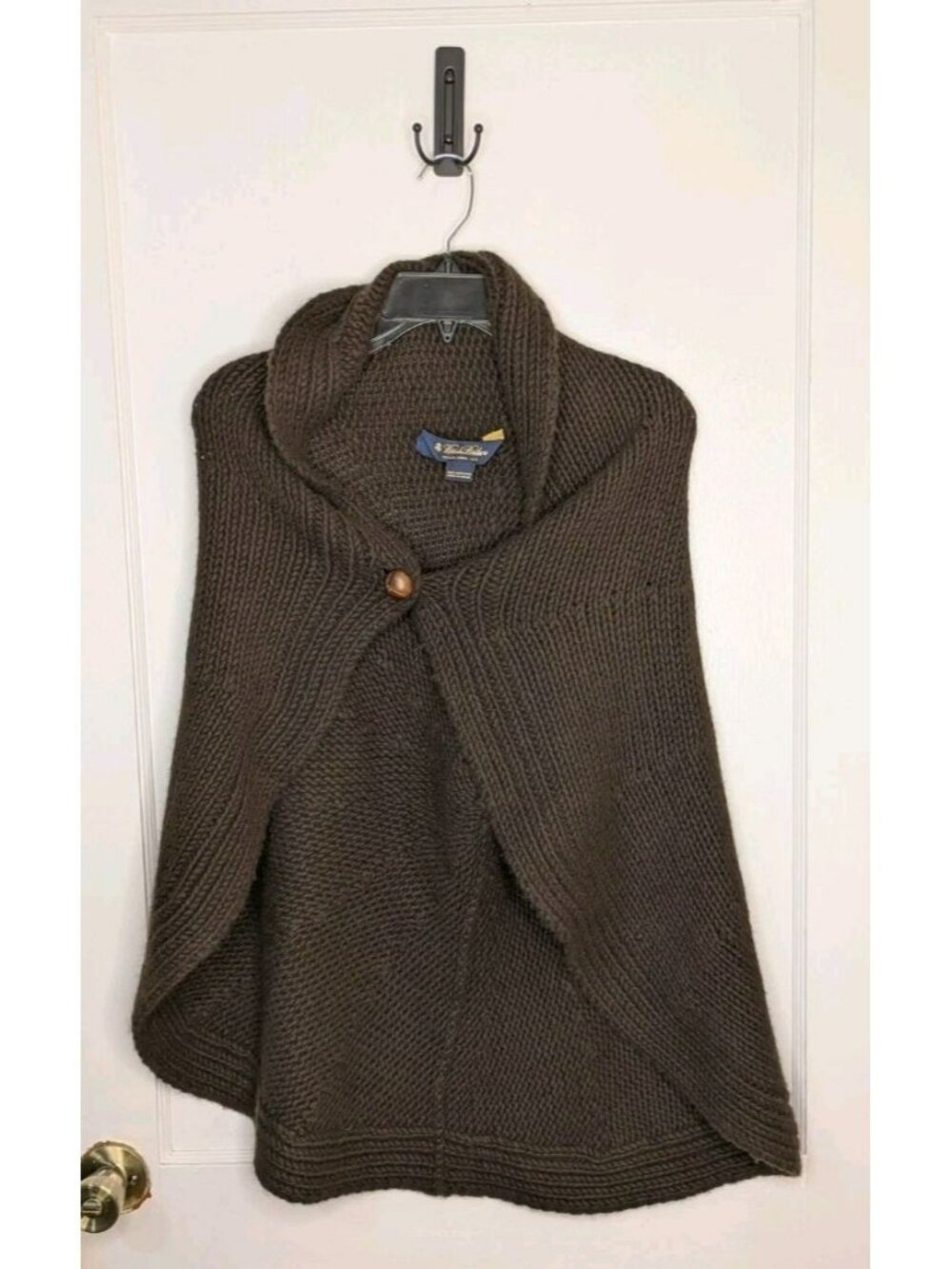 Brooks Brothers 100% Cashmere Chocolate Brown Cape Shawl